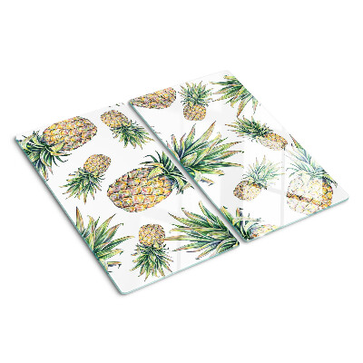 Schneidebrett glas Ananas auf weißem Hintergrund
