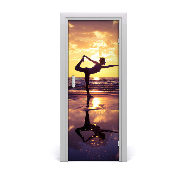 Selbstklebendes wandbild an der wand Menschen yoga am strand