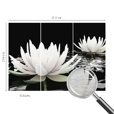 Vlies-Fototapete fürs Schlafzimmer mit Motiv aus Wasserblumen