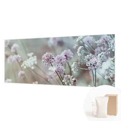Fototapete fürs Kinderzimmer mit Motiv Wildblumen