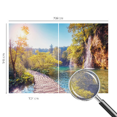 Vlies-Fototapete fürs Kinderzimmer mit einer naturnahen Landschaft