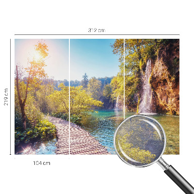 Vlies-Fototapete fürs Kinderzimmer mit einer naturnahen Landschaft
