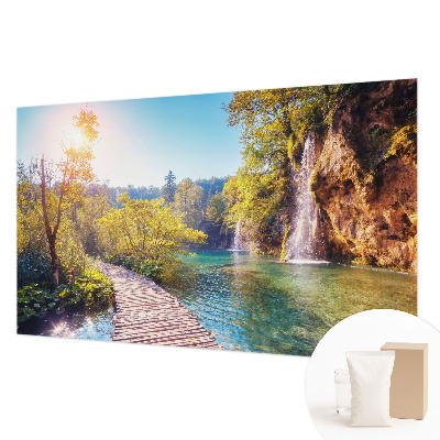 Vlies-Fototapete fürs Kinderzimmer mit einer naturnahen Landschaft
