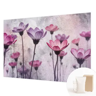 Vliestapete fürs Schlafzimmer mit pastellfarbenem Blumenmotiv