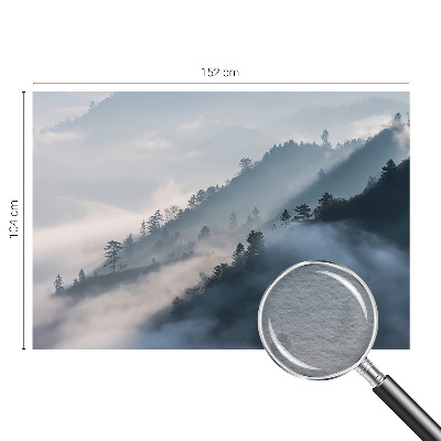 Bedruckte Vlies-Fototapete mit nebliger Landschaft als Motiv