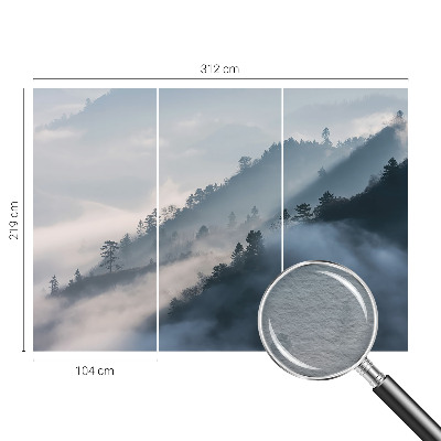 Bedruckte Vlies-Fototapete mit nebliger Landschaft als Motiv