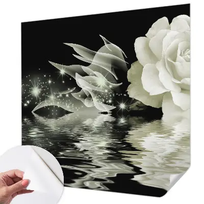 Selbstklebende Fototapete fürs Schlafzimmer mit einem Motiv einer leuchtenden Rose