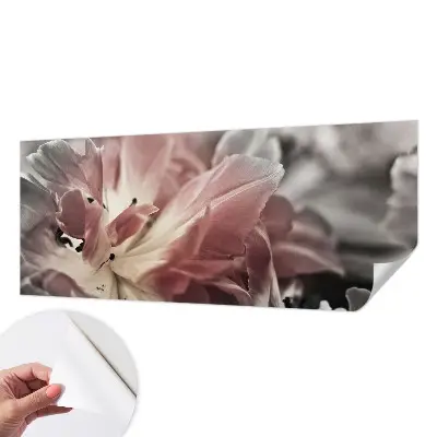 Selbstklebende Fototapete fürs Kinderzimmer mit pastellfarbener Blumenoptik