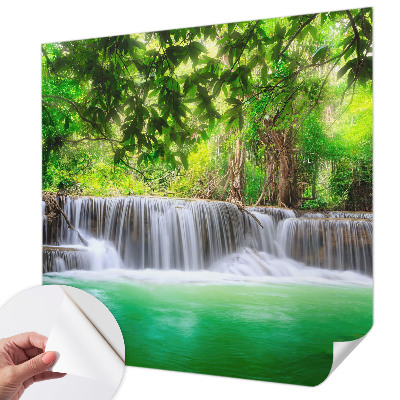 Fototapete in 3D-Optik mit Motiv eines Waldwasserfalls