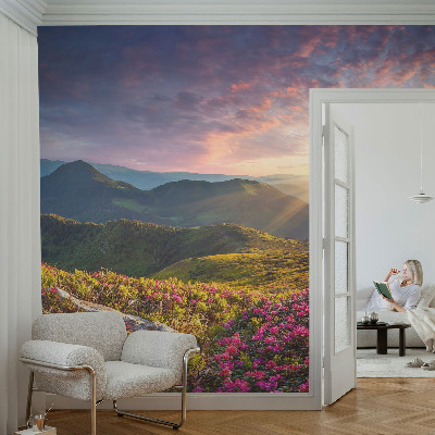 Selbstklebende Fototapete fürs Schlafzimmer mit Bergpanorama