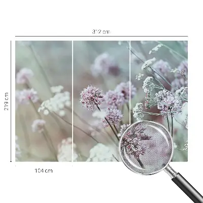 Selbstklebende Fototapete fürs Wohnzimmer mit Motiv aus Wildblumen