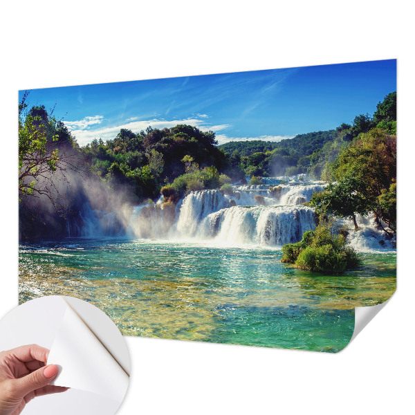 Motivtapete fürs Wohnzimmer mit einer Wasserfalllandschaft