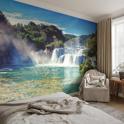 Motivtapete fürs Wohnzimmer mit einer Wasserfalllandschaft