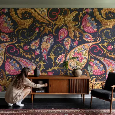 Selbstklebende Fototapete fürs Kinderzimmer mit buntem Paisley-Motiv