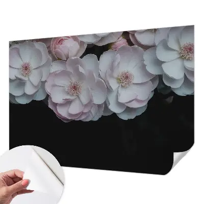 Motivtapete fürs Wohnzimmer mit einem zarten Blumenstrauß