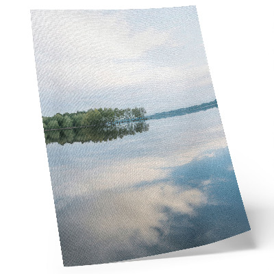 Wandposter Ruhiges Wasser, Bäume spiegeln sich im Himmel, Landschaft