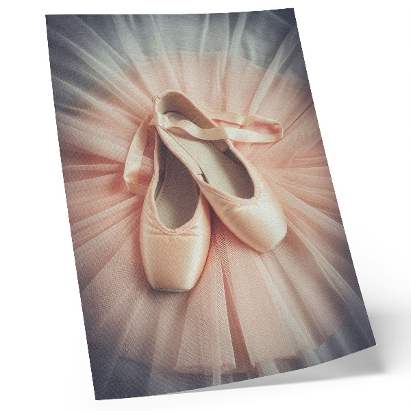 Wandposter Ballerinas zu einem rosa Tüllrock – Harmonie und Eleganz