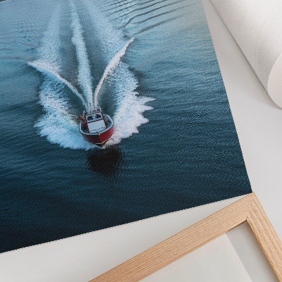 Wandposter Dynamik von Motorbooten auf schneebedeckten Bergen und See