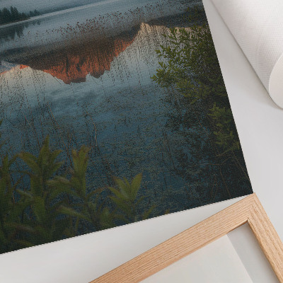 Kunstdruck leinwand Berglandschaft spiegelt sich im Wassernebel