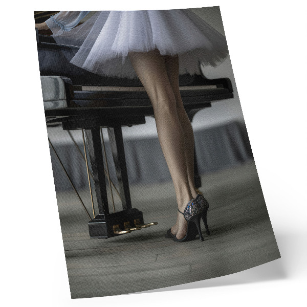Poster Ballerina am Klavier, Eleganz und Zartheit