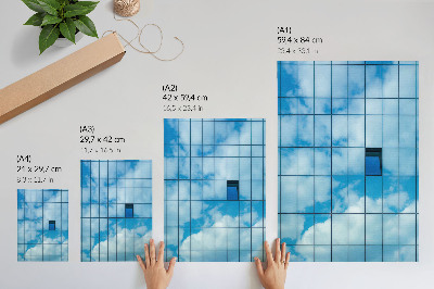 Poster Eine Glasfassade, die Himmel und Wolken reflektiert
