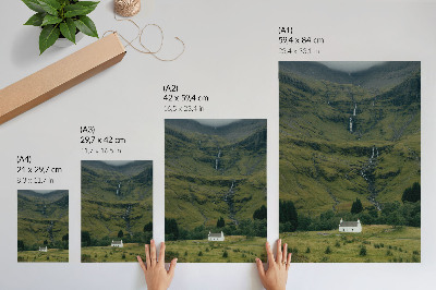 Kunstdruck leinwand Grüne Hügel, malerisches Cottage, friedliche Atmosphäre