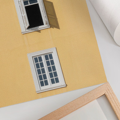 Wandposter Gelbe Fassade, drei Fenster, Symmetrie, Schlichtheit