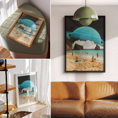 Wandposter Strand mit Planet über dem Wasser an einem sonnigen Tag