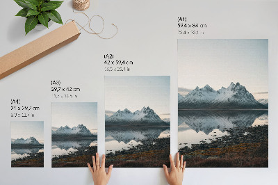 Wandposter Bergblick, Spiegelbild, ruhiges Wasser