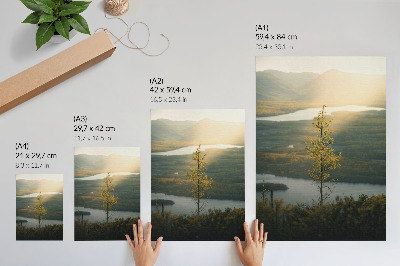 Wandposter Ein reizendes, friedliches Tal mit einem Baum in der Mitte