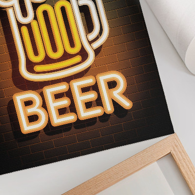 Wandposter Neonbecher, weiß mit gelber Schrift auf Ziegelstein