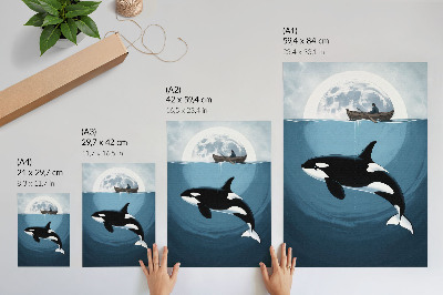 Poster Schwertwal unter Wasser, Person auf einem Boot, Mond im Hintergrund
