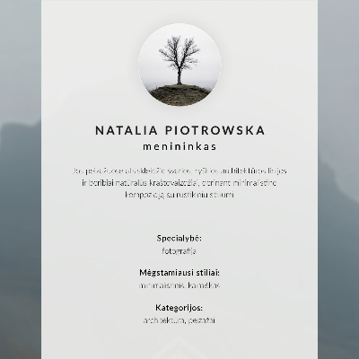 Poster Ein minimalistisches Winterhaus vor der Kulisse von Schnee