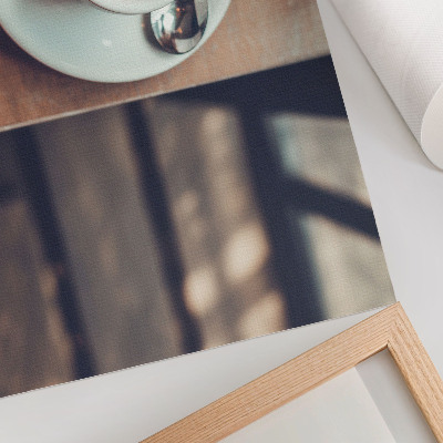 Kunstdruck poster Eine Tasse Espresso auf einem Holztisch, Kontraste