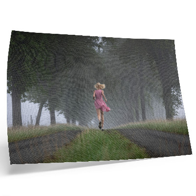 Poster Laufende Figur, Gasse, Nebel, Bäume, Grün