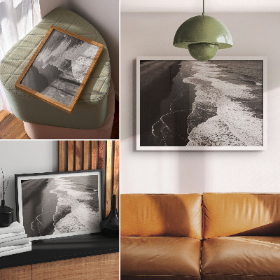Kunstdruck poster Schwarze und weiße Wellen, weicher Sand, ruhiger Strand