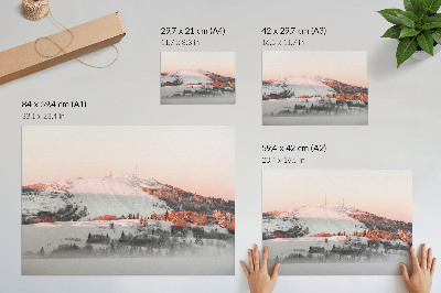 Kunstdruck poster Eine Winterlandschaft in Rosa- und Weißtönen
