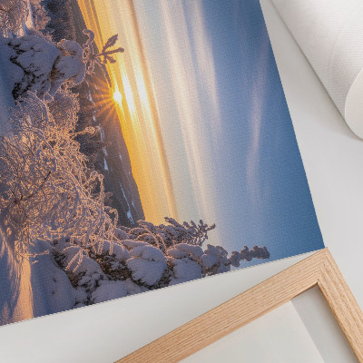 Poster Winterlandschaft mit Schnee und Sonne am Horizont