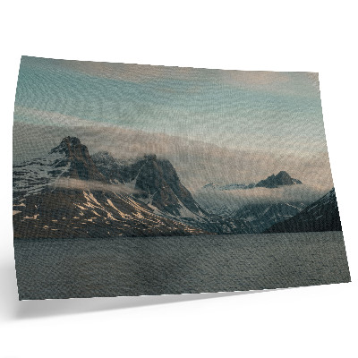 Poster Monumentale Berge im Schatten von Frieden und Wolken
