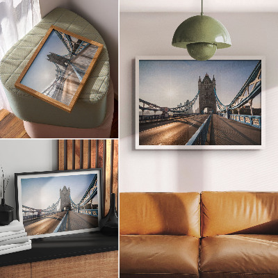 Poster kunstdruck Eine klassische Stadtbrücke im Sonnenschein
