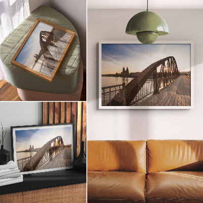 Poster kunstdruck Metallbrücke, Kathedrale, Fluss, friedlicher Sonnenuntergang
