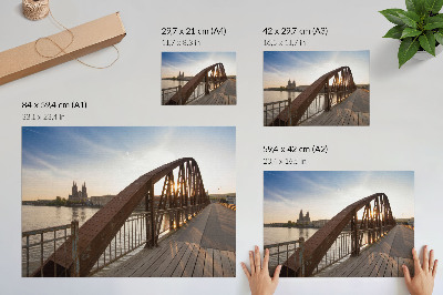 Poster kunstdruck Metallbrücke, Kathedrale, Fluss, friedlicher Sonnenuntergang