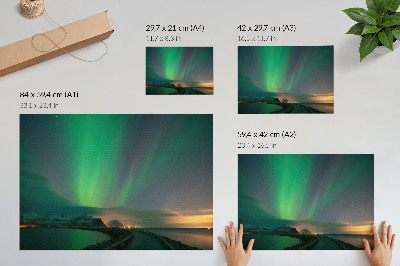 Poster Nordlichter über einer kalten Berglandschaft
