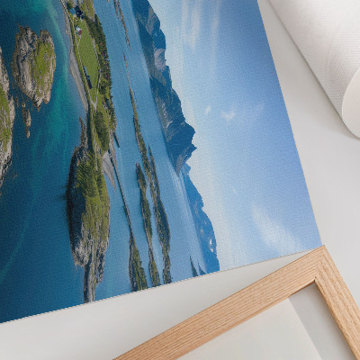 Kunstdruck poster Inseln mit Bergen, blauem Himmel, grüner Vegetation