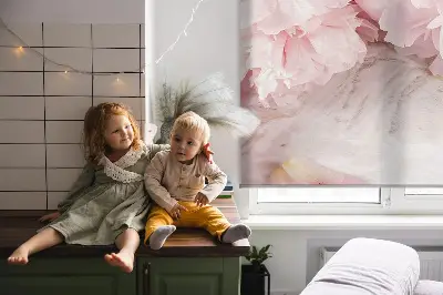 Fensterrollo für den Innenbereich mit Blumenmuster