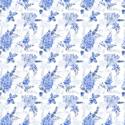 Fensterrollo mit blauem Blumenmuster