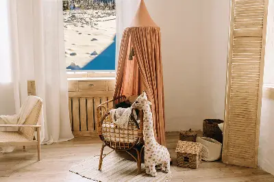 Fensterrollo für den Innenbereich mit Bergen als Motiv