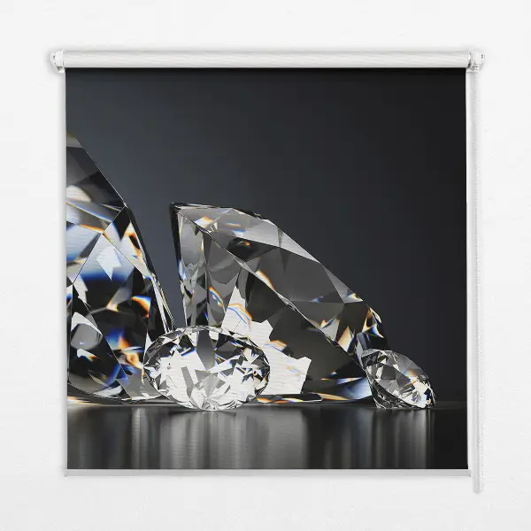 Fensterrollo mit Diamantenmotiv