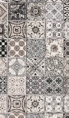 Fensterrollo mit portugiesischem Muster