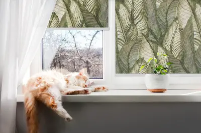 Fensterrollo mit Blättermotiv